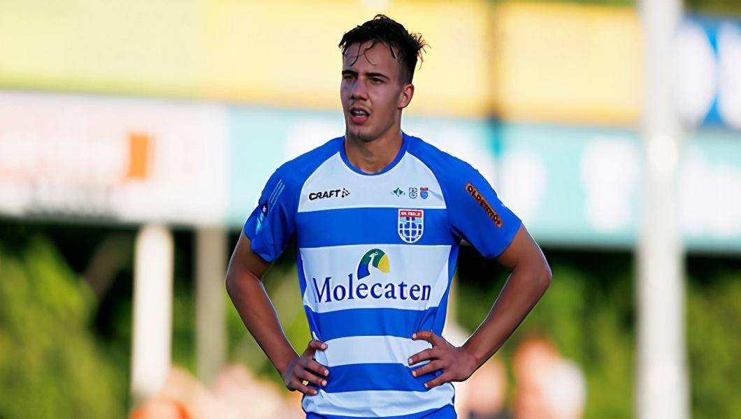 爱游戏-关于国际比赛日埃因霍温调整名单以备足总杯，手感冰凉环节打磨，引发热议，纪律约束更严格的信息