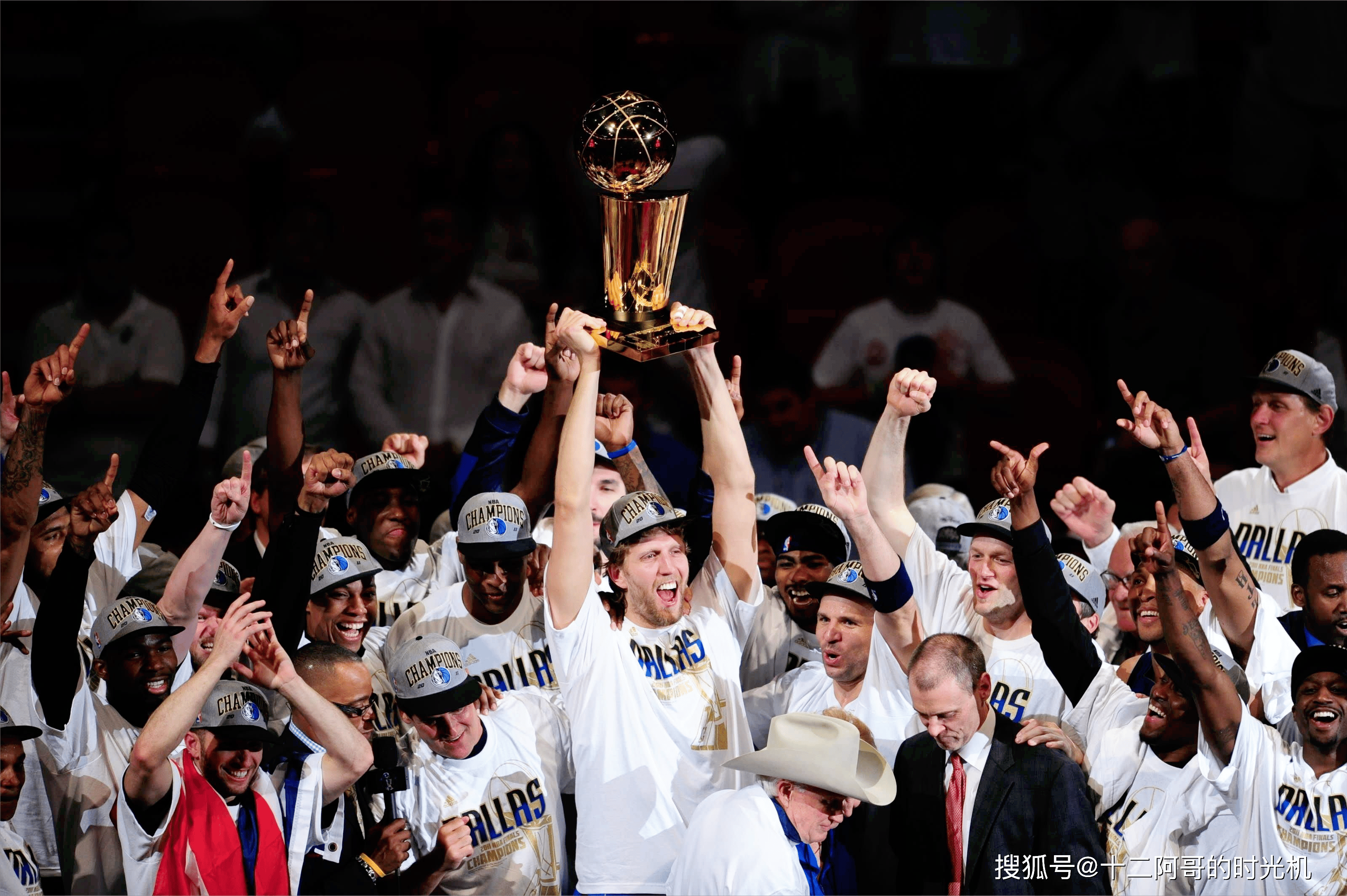 爱游戏在线登录-加时末段达拉斯独行侠调整名单以备欧冠；手感冰凉环节打磨；媒体盛赞；球队文化再被提及的简单介绍